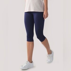 Lululemon In The Flow Crop II - Navy